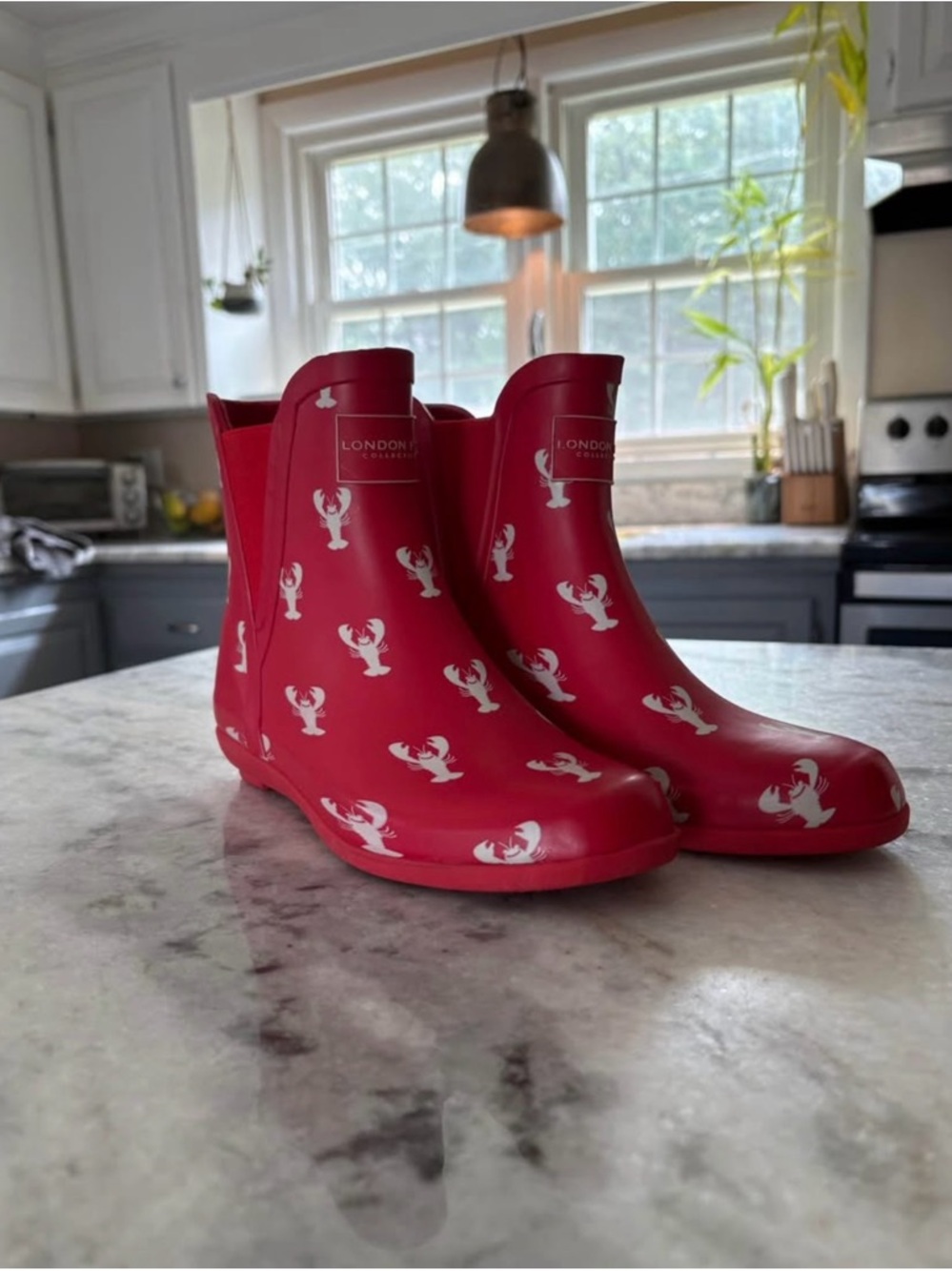 London Fog Red Lobster Print Rain Boots
